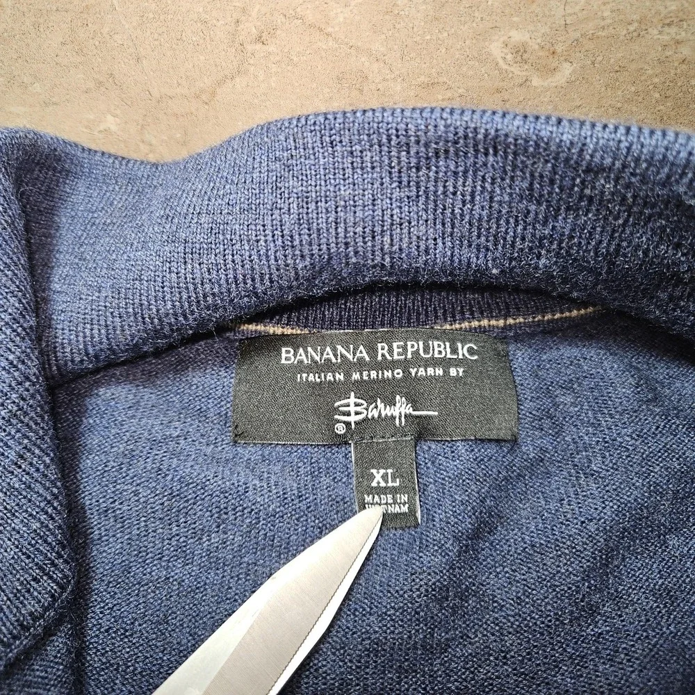 Banana Republic Sweater Men XL Blue Italian Merino Wool Cabincore Cozy Preppy‎